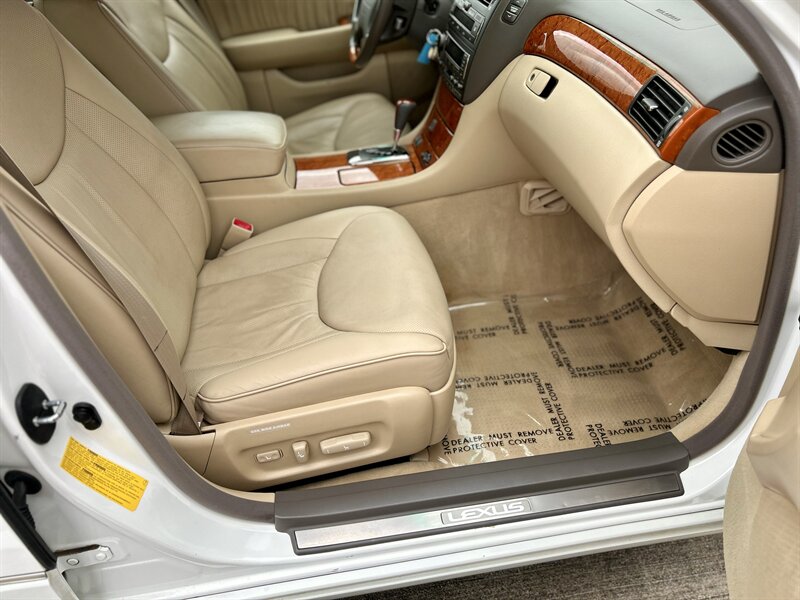 2005 Lexus LEXUS LS 430 NAVIGATION LEATHER HEAT/COOL SEAT FOG LIGHTS GRANDMA CAR   - Photo 42 - Stafford, TX 77477