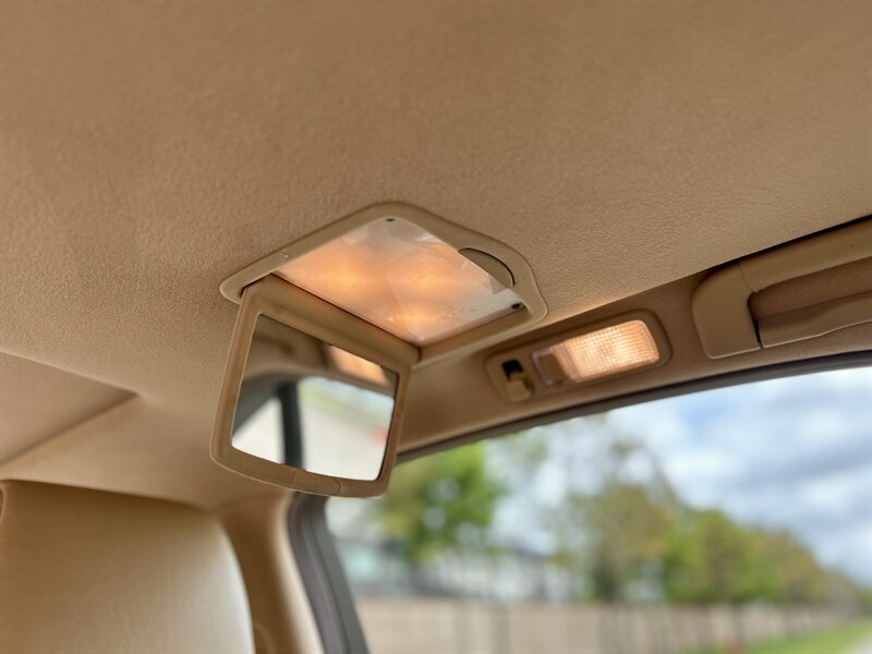 2005 Lexus LEXUS LS 430 NAVIGATION LEATHER HEAT/COOL SEAT FOG LIGHTS GRANDMA CAR   - Photo 61 - Stafford, TX 77477