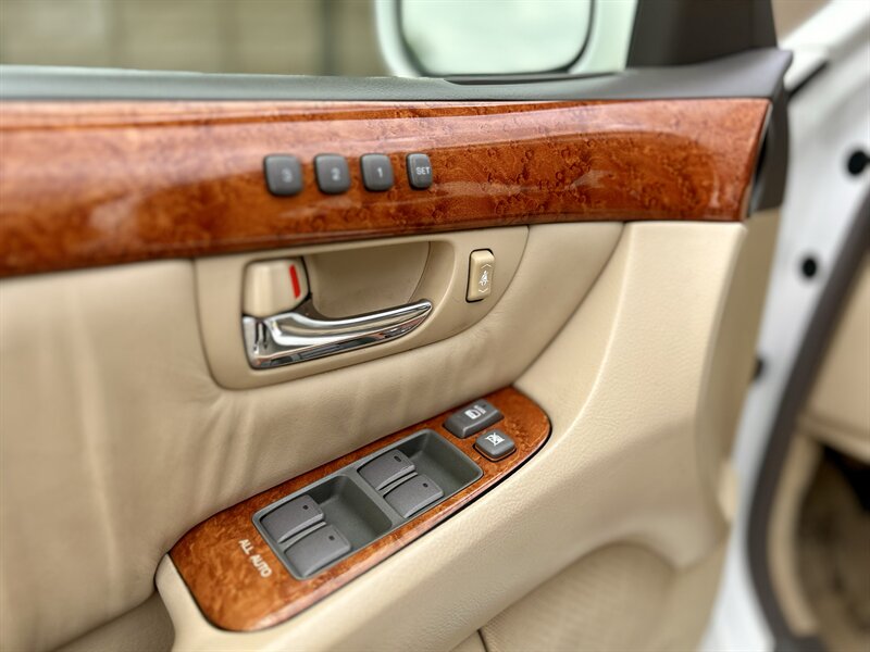 2005 Lexus LEXUS LS 430 NAVIGATION LEATHER HEAT/COOL SEAT FOG LIGHTS GRANDMA CAR   - Photo 63 - Stafford, TX 77477