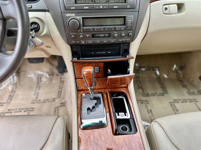 2005 Lexus LEXUS LS 430 NAVIGATION LEATHER HEAT/COOL SEAT FOG LIGHTS GRANDMA CAR   - Photo 54 - Stafford, TX 77477
