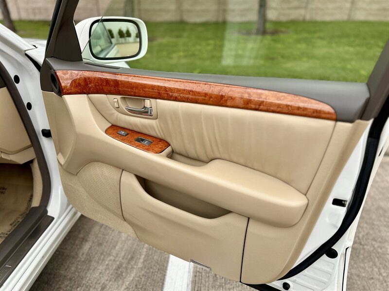 2005 Lexus LEXUS LS 430 NAVIGATION LEATHER HEAT/COOL SEAT FOG LIGHTS GRANDMA CAR   - Photo 76 - Stafford, TX 77477