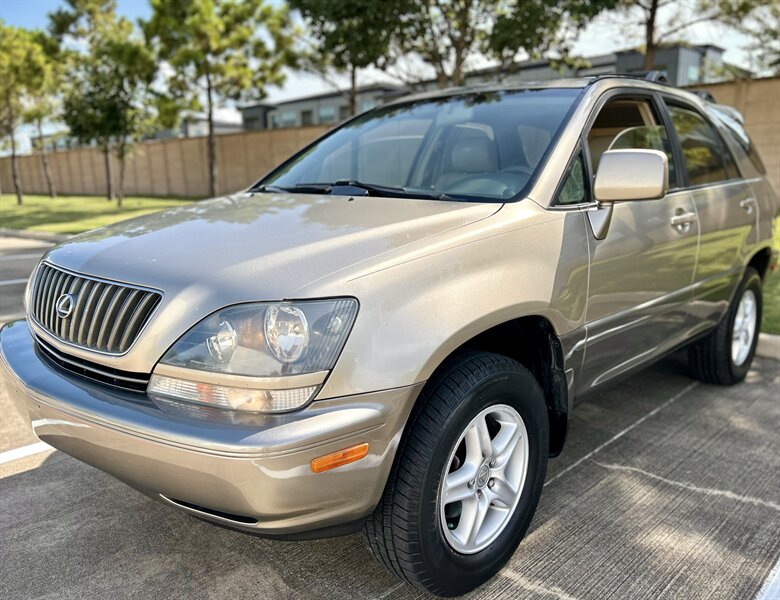 2000 Lexus LEXUS RX 300 LEATHER FULLY SERVICED YOUTUBE VIDEO   - Photo 3 - Stafford, TX 77477
