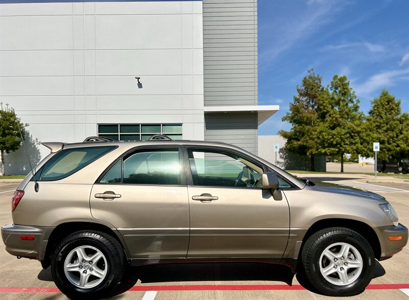 2000 Lexus LEXUS RX 300 LEATHER FULLY SERVICED YOUTUBE VIDEO   - Photo 13 - Stafford, TX 77477