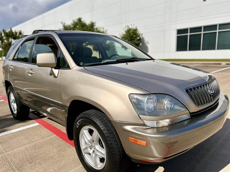 2000 Lexus LEXUS RX 300 LEATHER FULLY SERVICED YOUTUBE VIDEO   - Photo 11 - Stafford, TX 77477