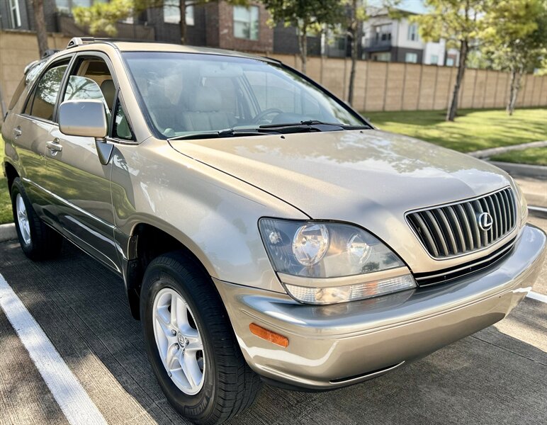 2000 Lexus LEXUS RX 300 LEATHER FULLY SERVICED YOUTUBE VIDEO   - Photo 8 - Stafford, TX 77477