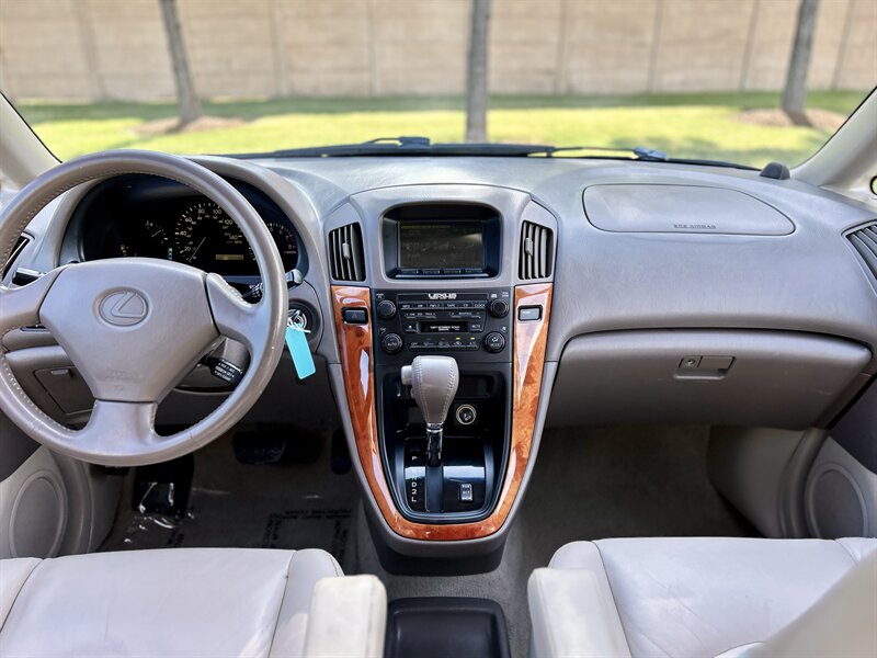 2000 Lexus LEXUS RX 300 LEATHER FULLY SERVICED YOUTUBE VIDEO   - Photo 64 - Stafford, TX 77477