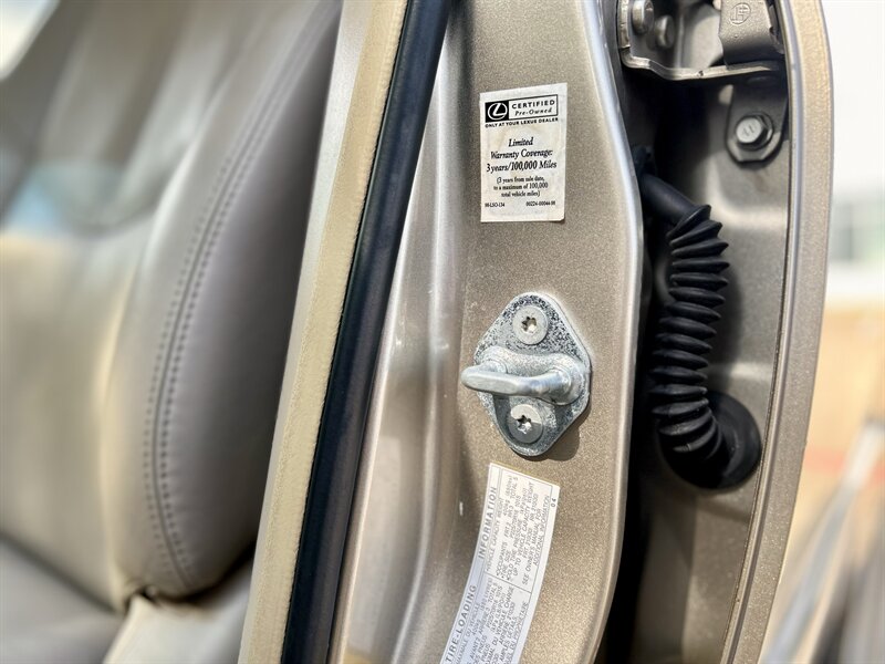 2000 Lexus LEXUS RX 300 LEATHER FULLY SERVICED YOUTUBE VIDEO   - Photo 93 - Stafford, TX 77477