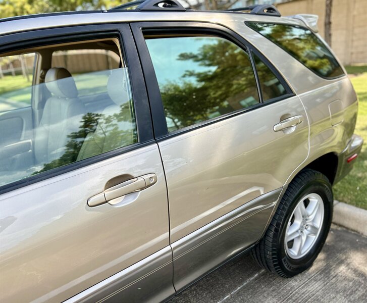 2000 Lexus LEXUS RX 300 LEATHER FULLY SERVICED YOUTUBE VIDEO   - Photo 34 - Stafford, TX 77477