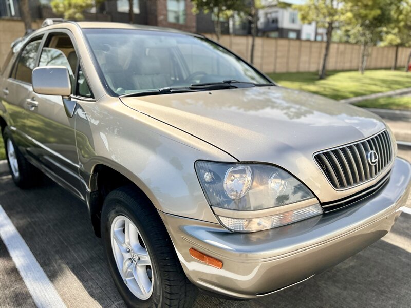 2000 Lexus LEXUS RX 300 LEATHER FULLY SERVICED YOUTUBE VIDEO   - Photo 38 - Stafford, TX 77477