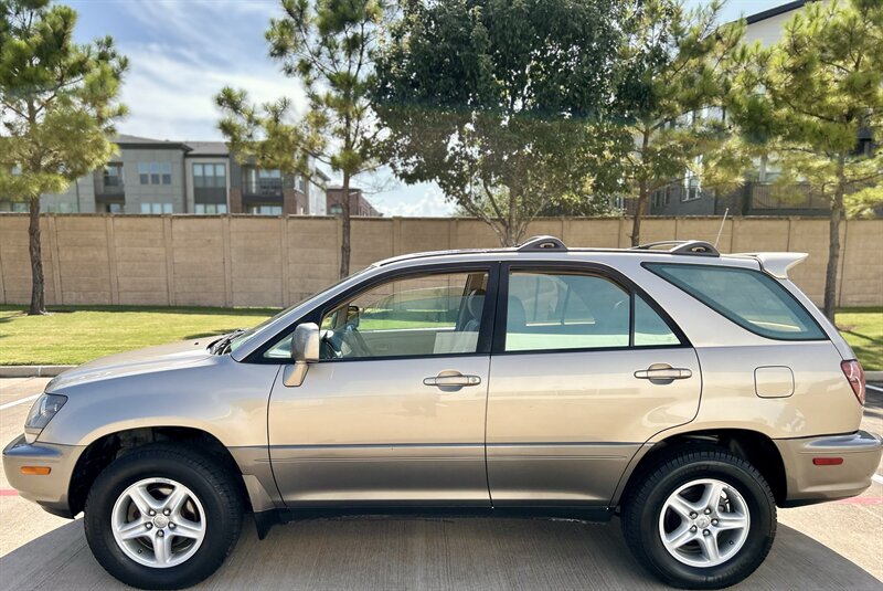 2000 Lexus LEXUS RX 300 LEATHER FULLY SERVICED YOUTUBE VIDEO   - Photo 14 - Stafford, TX 77477