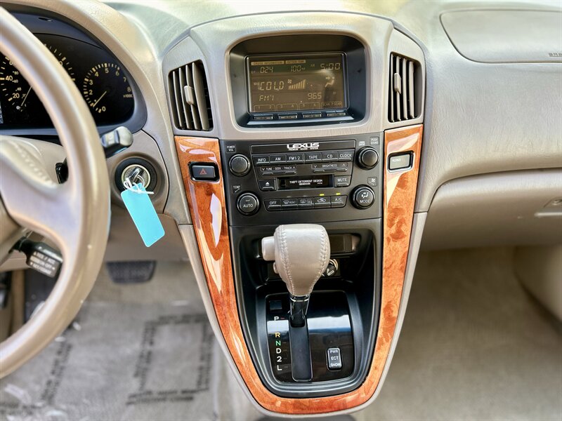 2000 Lexus LEXUS RX 300 LEATHER FULLY SERVICED YOUTUBE VIDEO   - Photo 51 - Stafford, TX 77477