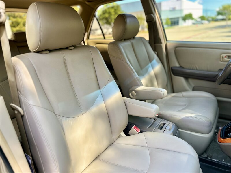 2000 Lexus LEXUS RX 300 LEATHER FULLY SERVICED YOUTUBE VIDEO   - Photo 45 - Stafford, TX 77477