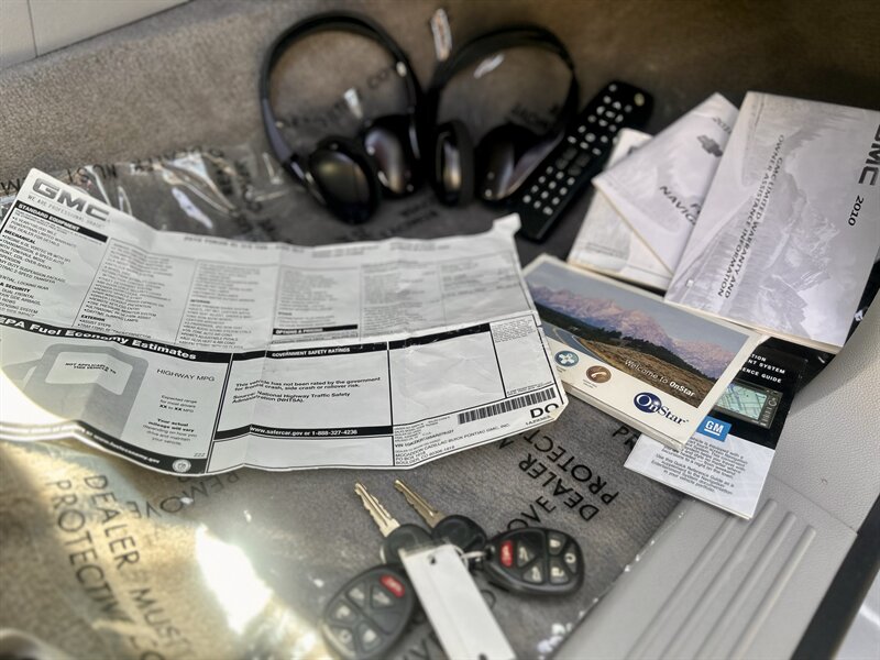 2010 GMC YUKON XL 2500 4X4 SLT 3/4 TON 4WD NAV DVD YOUTUBE VIDEO CALL 832 860 2477   - Photo 75 - Stafford, TX 77477