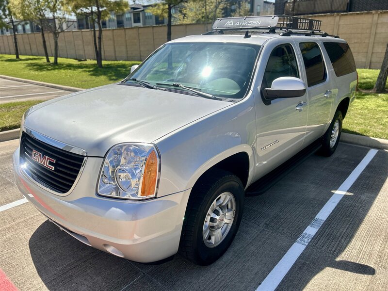 2010 GMC YUKON XL 2500 4X4 SLT 3/4 TON 4WD NAV DVD YOUTUBE VIDEO CALL 832 860 2477   - Photo 8 - Stafford, TX 77477