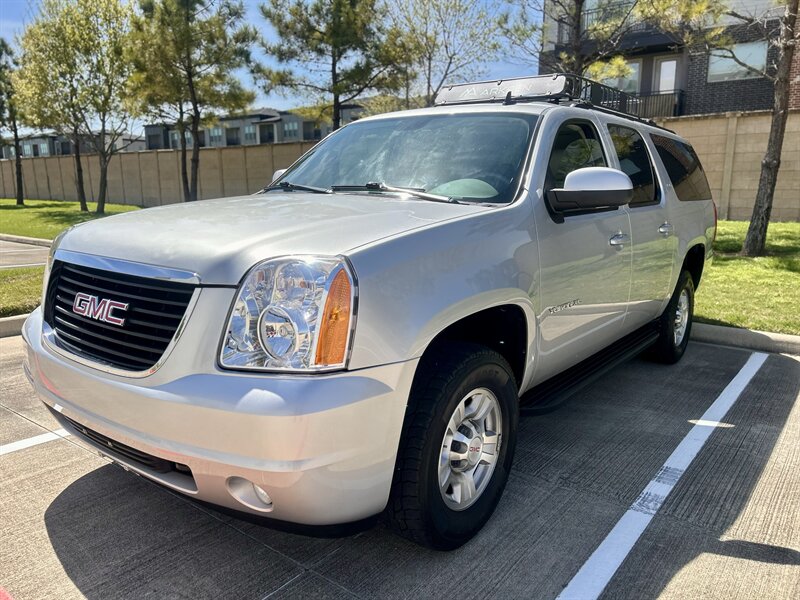 2010 GMC YUKON XL 2500 4X4 SLT 3/4 TON 4WD NAV DVD YOUTUBE VIDEO CALL 832 860 2477   - Photo 2 - Stafford, TX 77477