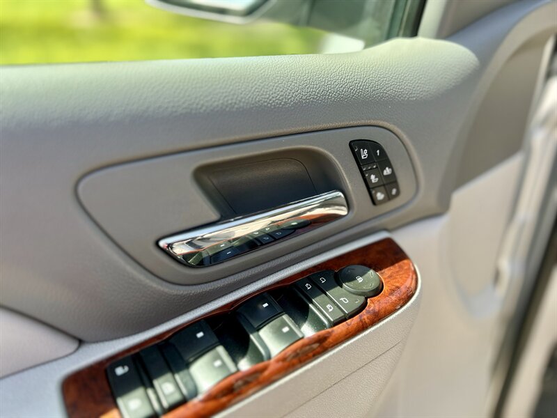 2010 GMC YUKON XL 2500 4X4 SLT 3/4 TON 4WD NAV DVD YOUTUBE VIDEO CALL 832 860 2477   - Photo 45 - Stafford, TX 77477