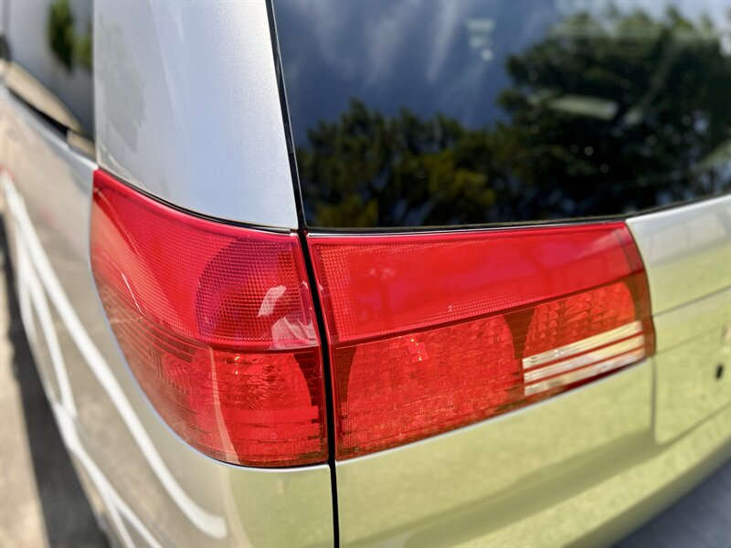 2004 Toyota TOYOTA SIENNA LE 1 OWNER 8-PASSENGER CLEAN YOUTUBE VIDEO   - Photo 34 - Stafford, TX 77477