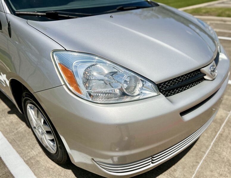 2004 Toyota TOYOTA SIENNA LE 1 OWNER 8-PASSENGER CLEAN YOUTUBE VIDEO   - Photo 31 - Stafford, TX 77477