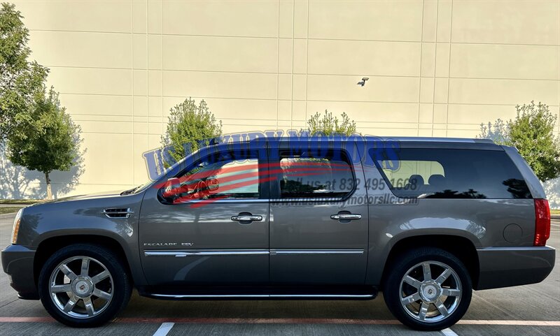 2013 Cadillac ESCALADE ESV LUXURY LOW MILES NAVIGATION R-CAMERA DVD 58K LOW MILES   - Photo 13 - Stafford, TX 77477