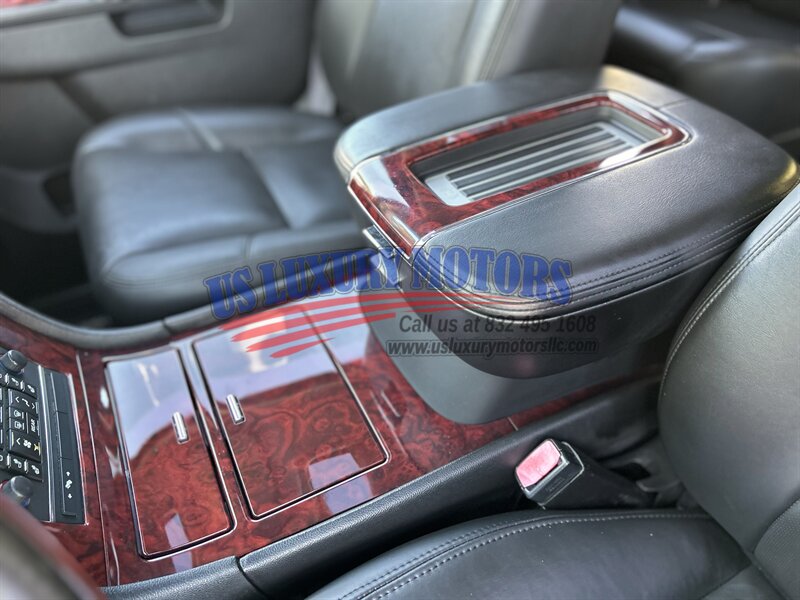 2013 Cadillac ESCALADE ESV LUXURY LOW MILES NAVIGATION R-CAMERA DVD 58K LOW MILES   - Photo 54 - Stafford, TX 77477