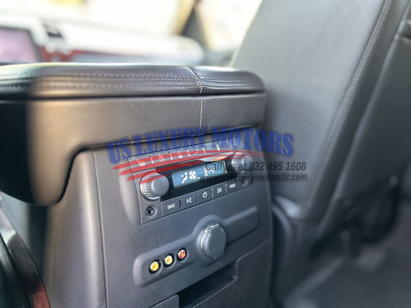 2013 Cadillac ESCALADE ESV LUXURY LOW MILES NAVIGATION R-CAMERA DVD 58K LOW MILES   - Photo 79 - Stafford, TX 77477