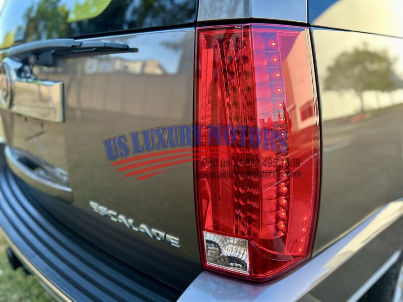 2013 Cadillac ESCALADE ESV LUXURY LOW MILES NAVIGATION R-CAMERA DVD 58K LOW MILES   - Photo 26 - Stafford, TX 77477