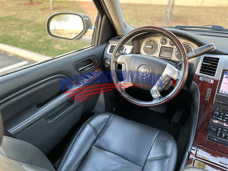 2013 Cadillac ESCALADE ESV LUXURY LOW MILES NAVIGATION R-CAMERA DVD 58K LOW MILES   - Photo 74 - Stafford, TX 77477