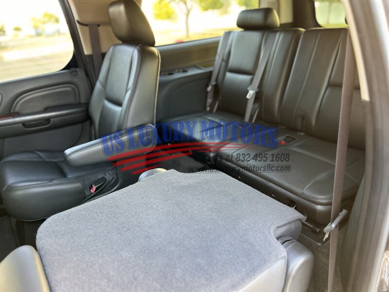 2013 Cadillac ESCALADE ESV LUXURY LOW MILES NAVIGATION R-CAMERA DVD 58K LOW MILES   - Photo 68 - Stafford, TX 77477