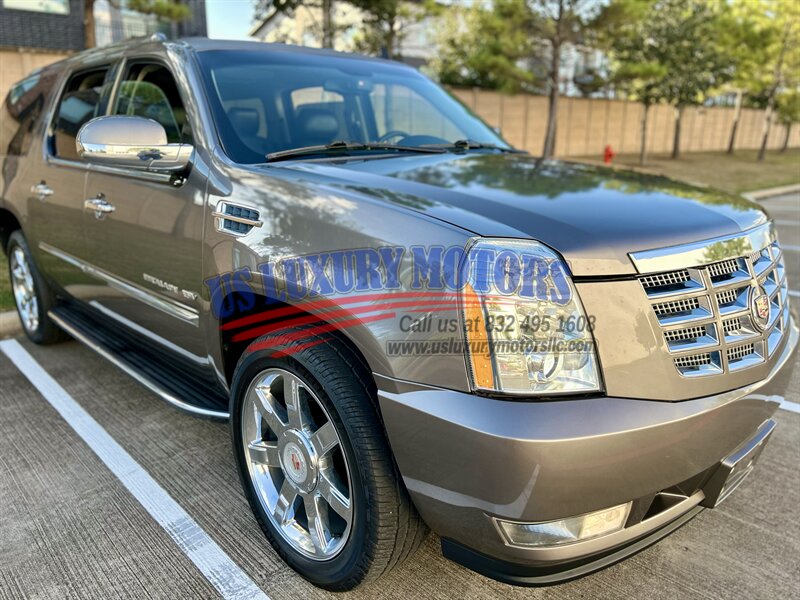 2013 Cadillac ESCALADE ESV LUXURY LOW MILES NAVIGATION R-CAMERA DVD 58K LOW MILES   - Photo 7 - Stafford, TX 77477