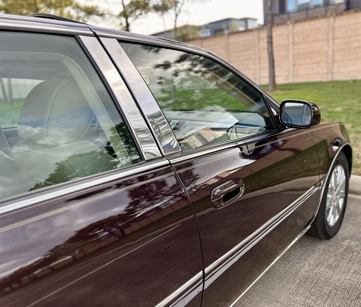 2009 Cadillac CADILLAC DTS PREMIUM LUXURY NAVIGATION SUNROOF YOUTUBE VIDEO   - Photo 35 - Stafford, TX 77477