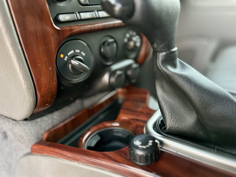 2004 GMC ENVOY XL 7 Passenger SLT 5.3L V8 AWD LEATHER 4X4 RARE YOUTUBE VIDEO   - Photo 52 - Stafford, TX 77477