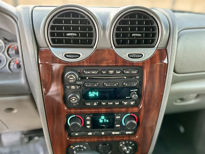 2004 GMC ENVOY XL 7 Passenger SLT 5.3L V8 AWD LEATHER 4X4 RARE YOUTUBE VIDEO   - Photo 53 - Stafford, TX 77477