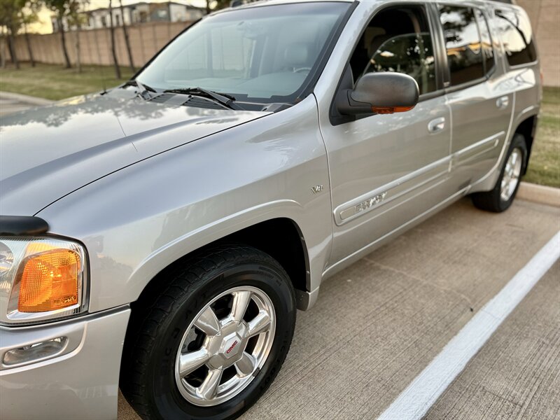 2004 GMC ENVOY XL 7 Passenger SLT 5.3L V8 AWD LEATHER 4X4 RARE YOUTUBE VIDEO   - Photo 9 - Stafford, TX 77477