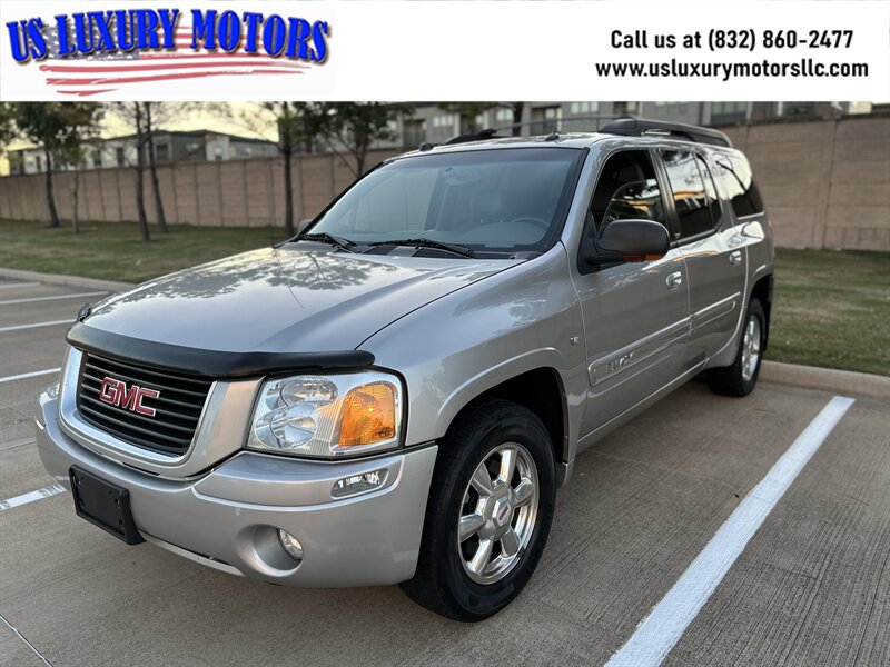 2004 GMC Envoy SLT's photo