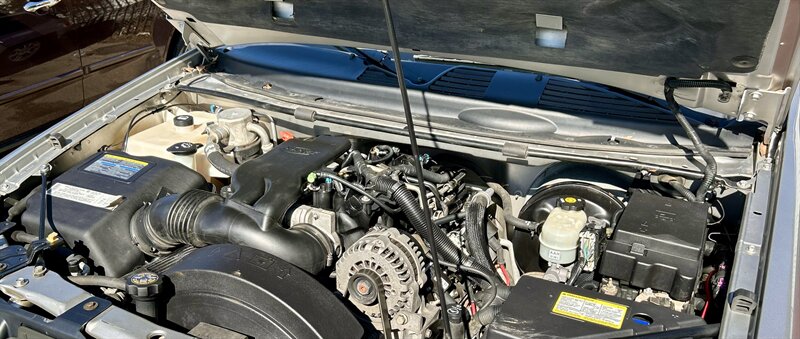 2004 GMC ENVOY XL 7 Passenger SLT 5.3L V8 AWD LEATHER 4X4 RARE YOUTUBE VIDEO   - Photo 89 - Stafford, TX 77477