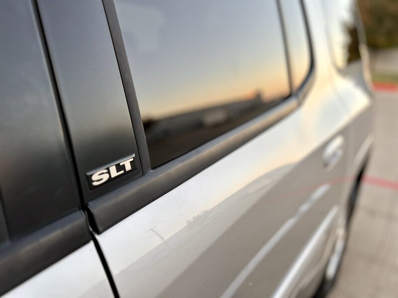 2004 GMC ENVOY XL 7 Passenger SLT 5.3L V8 AWD LEATHER 4X4 RARE YOUTUBE VIDEO   - Photo 36 - Stafford, TX 77477