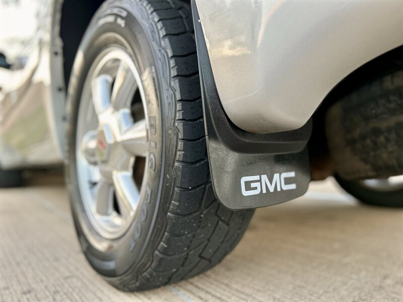 2004 GMC ENVOY XL 7 Passenger SLT 5.3L V8 AWD LEATHER 4X4 RARE YOUTUBE VIDEO   - Photo 31 - Stafford, TX 77477