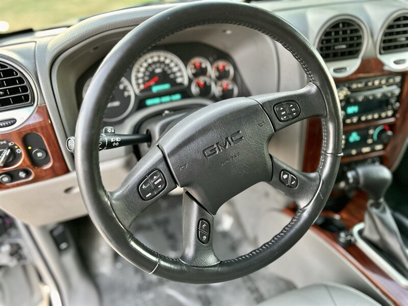 2004 GMC ENVOY XL 7 Passenger SLT 5.3L V8 AWD LEATHER 4X4 RARE YOUTUBE VIDEO   - Photo 51 - Stafford, TX 77477
