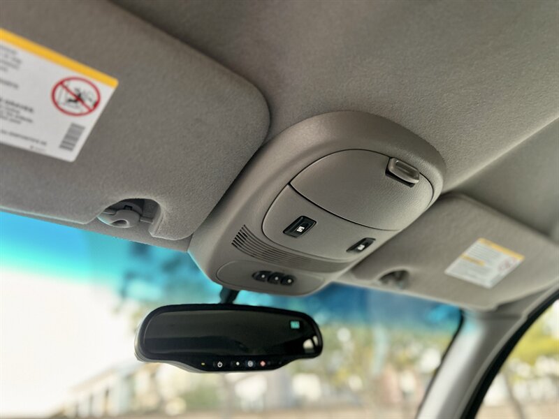 2004 GMC ENVOY XL 7 Passenger SLT 5.3L V8 AWD LEATHER 4X4 RARE YOUTUBE VIDEO   - Photo 60 - Stafford, TX 77477