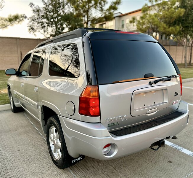 2004 GMC ENVOY XL 7 Passenger SLT 5.3L V8 AWD LEATHER 4X4 RARE YOUTUBE VIDEO   - Photo 22 - Stafford, TX 77477