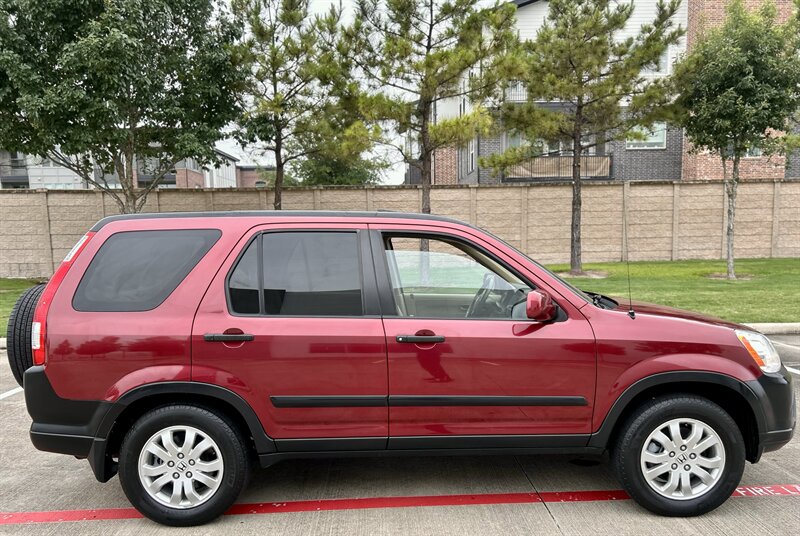 2006 Honda HONDA CRV EX AWD 5- SPEED MANUAL TRANS ALL WHEEL DRIVE 4X4 NEW CLUTCH   - Photo 14 - Stafford, TX 77477