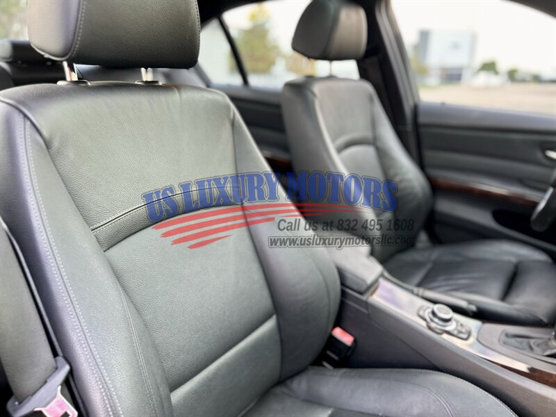 2011 BMW BMW 335i x DRIVE M SPORT PKG iDRIVE NAV HTD STS LOADED YOUTUBE VIDEO   - Photo 64 - Stafford, TX 77477