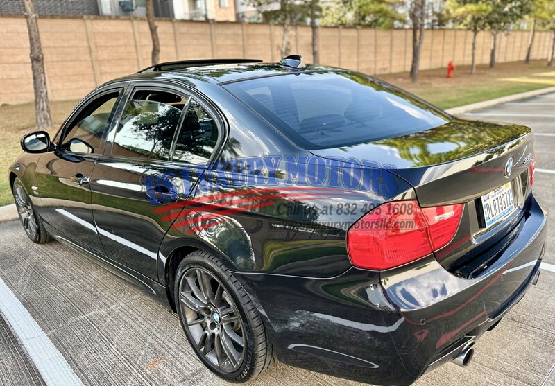 2011 BMW BMW 335i x DRIVE M SPORT PKG iDRIVE NAV HTD STS LOADED YOUTUBE VIDEO   - Photo 32 - Stafford, TX 77477