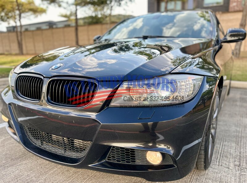 2011 BMW BMW 335i x DRIVE M SPORT PKG iDRIVE NAV HTD STS LOADED YOUTUBE VIDEO   - Photo 5 - Stafford, TX 77477