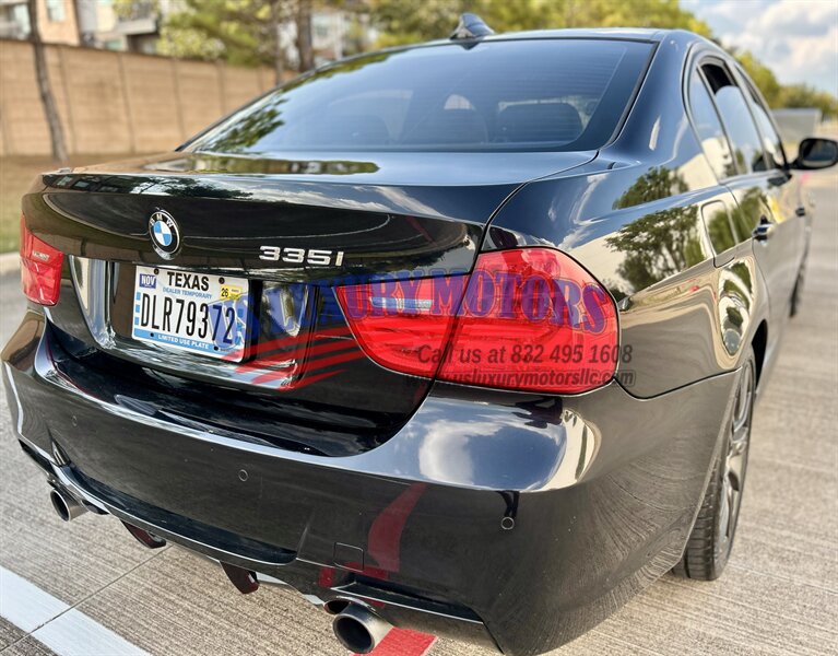 2011 BMW BMW 335i x DRIVE M SPORT PKG iDRIVE NAV HTD STS LOADED YOUTUBE VIDEO   - Photo 18 - Stafford, TX 77477