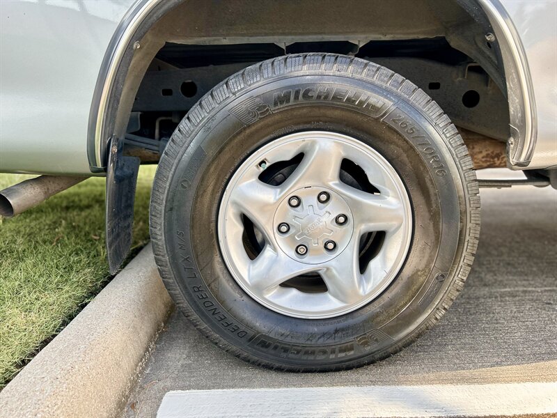 2002 Toyota TOYOTA TUNDRA SR5 ACCESS CAB V8 4.7L V8 TOOL BOX VIPER ALARAM 3 KEYS   - Photo 96 - Stafford, TX 77477