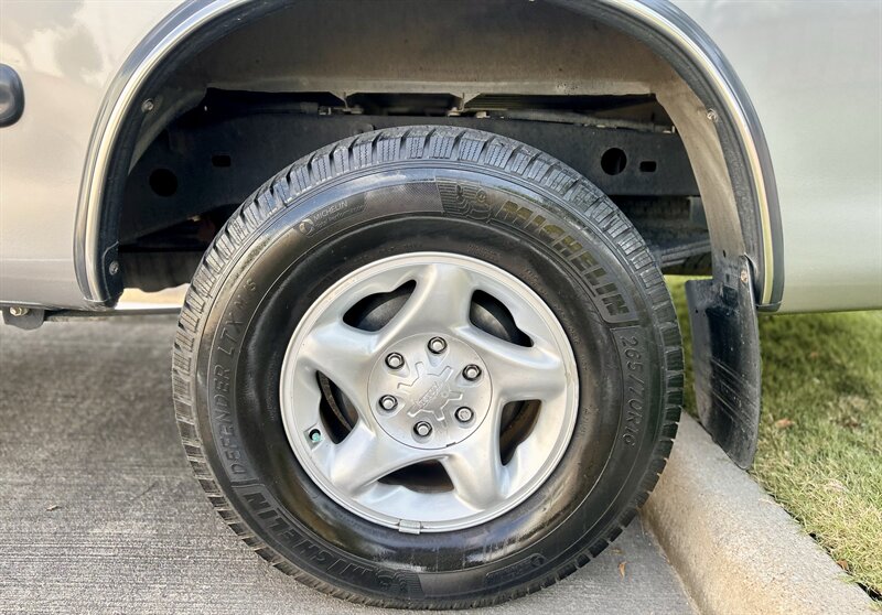 2002 Toyota TOYOTA TUNDRA SR5 ACCESS CAB V8 4.7L V8 TOOL BOX VIPER ALARAM 3 KEYS   - Photo 95 - Stafford, TX 77477