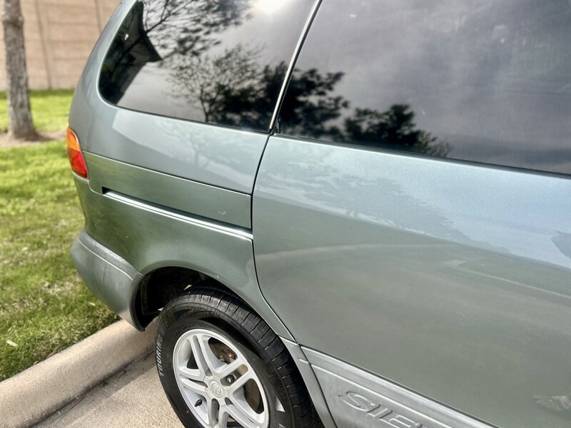 2000 Toyota Sienna CE 71K LOW MILES SUPER NICE YOUTUBE VIDEO   - Photo 35 - Stafford, TX 77477