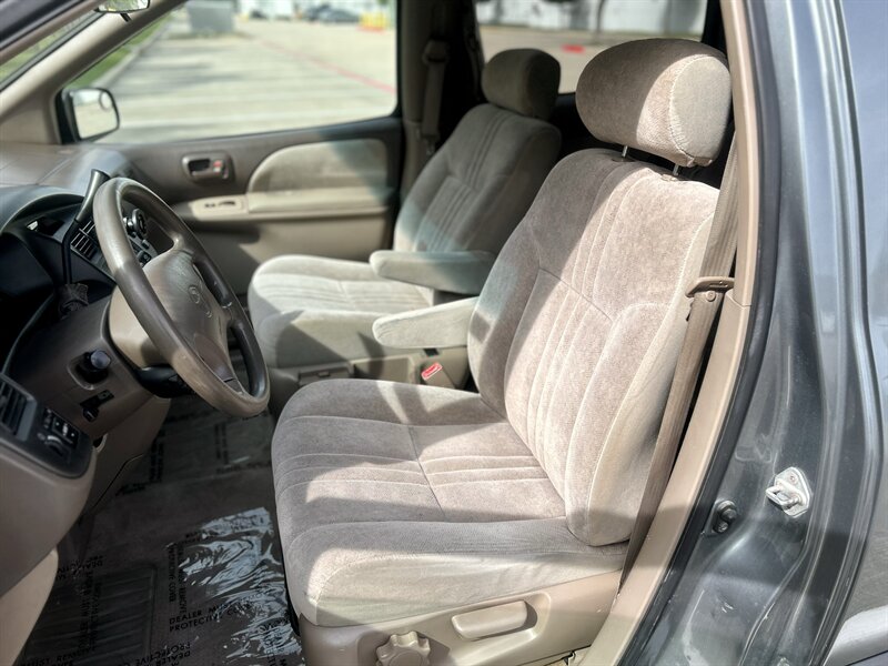 2000 Toyota Sienna CE 71K LOW MILES SUPER NICE YOUTUBE VIDEO   - Photo 41 - Stafford, TX 77477