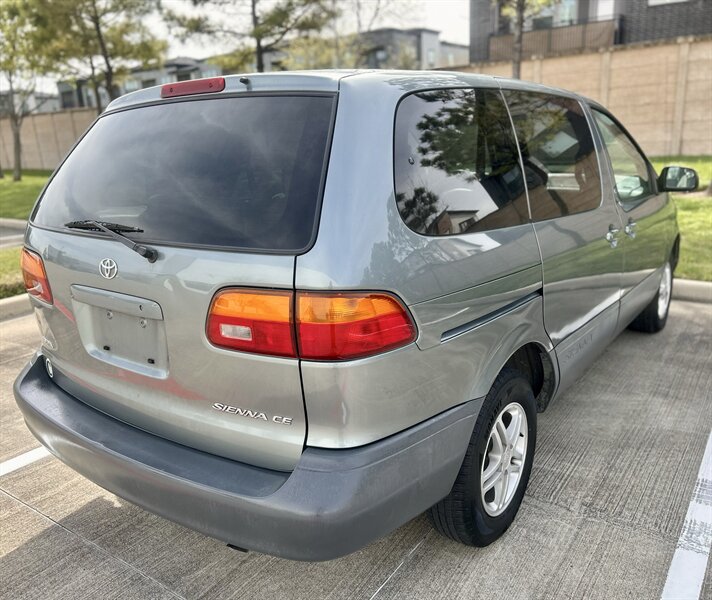 2000 Toyota Sienna CE 71K LOW MILES SUPER NICE YOUTUBE VIDEO   - Photo 10 - Stafford, TX 77477